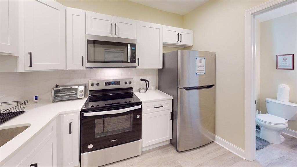 6 BR in Baltimore