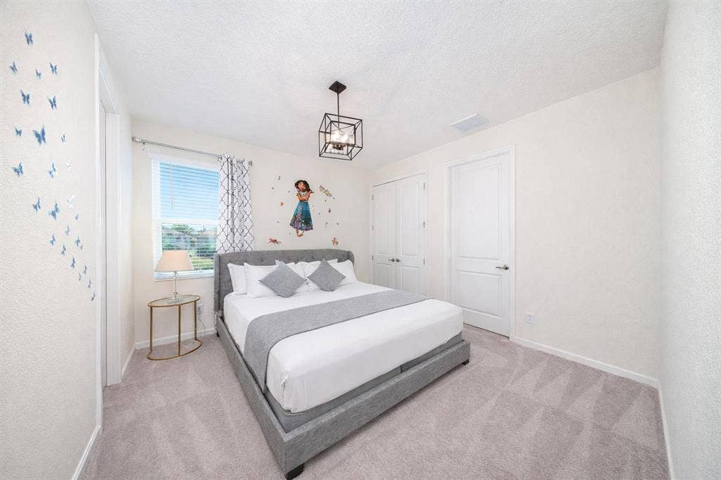 12 BR in Kissimmee