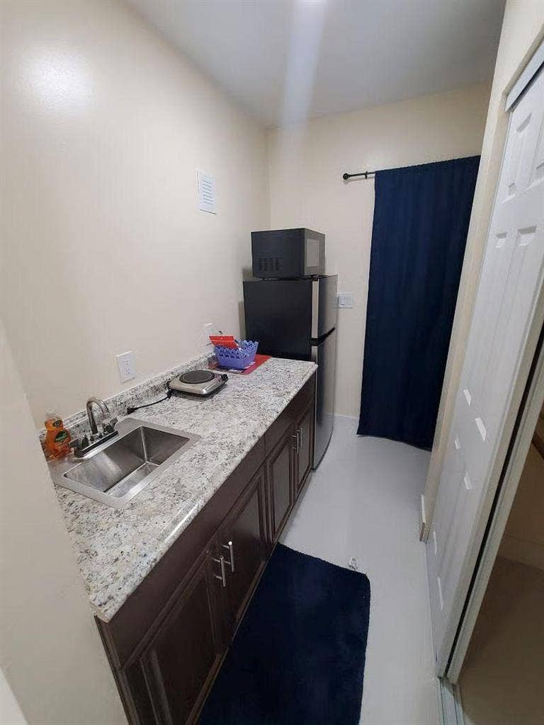 1 BR in Miami Gardens