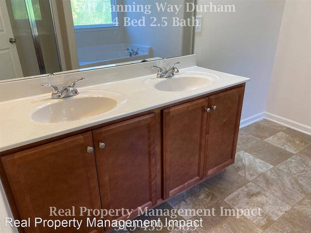 4 BR in Durham