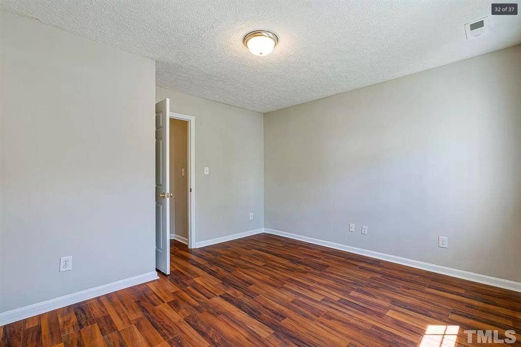 3 BR in Durham
