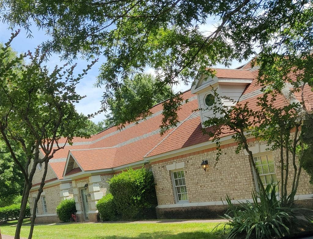 4 BR in Durham