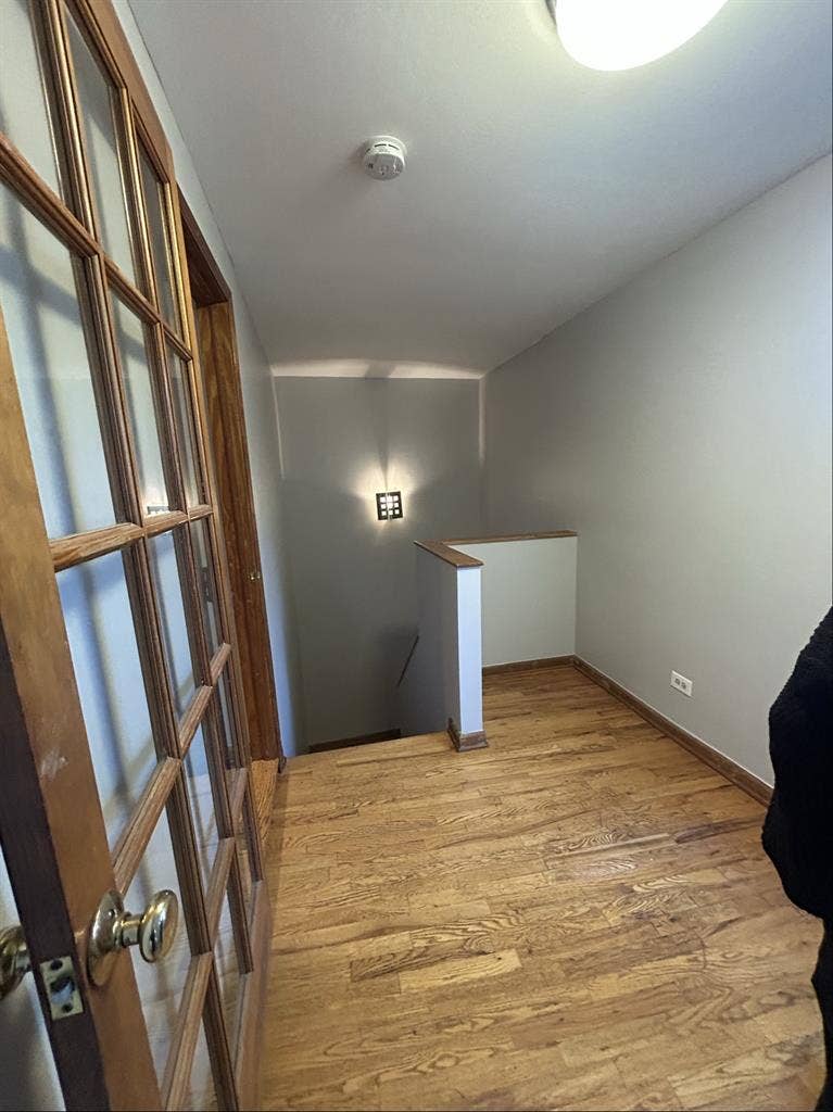 Bedroom available on 3rd floor