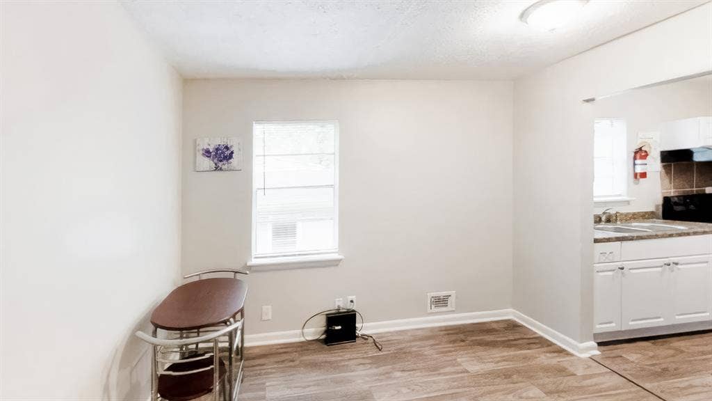 8 BR in Atlanta