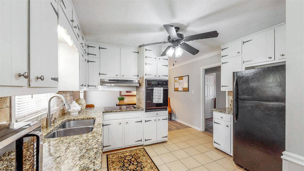 6 BR in Snellville