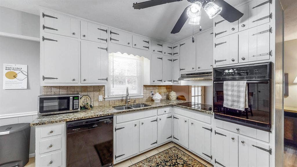 6 BR in Snellville