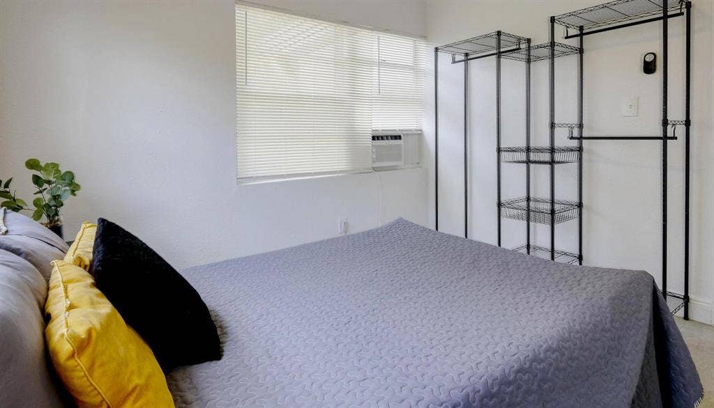 9 BR in Tampa