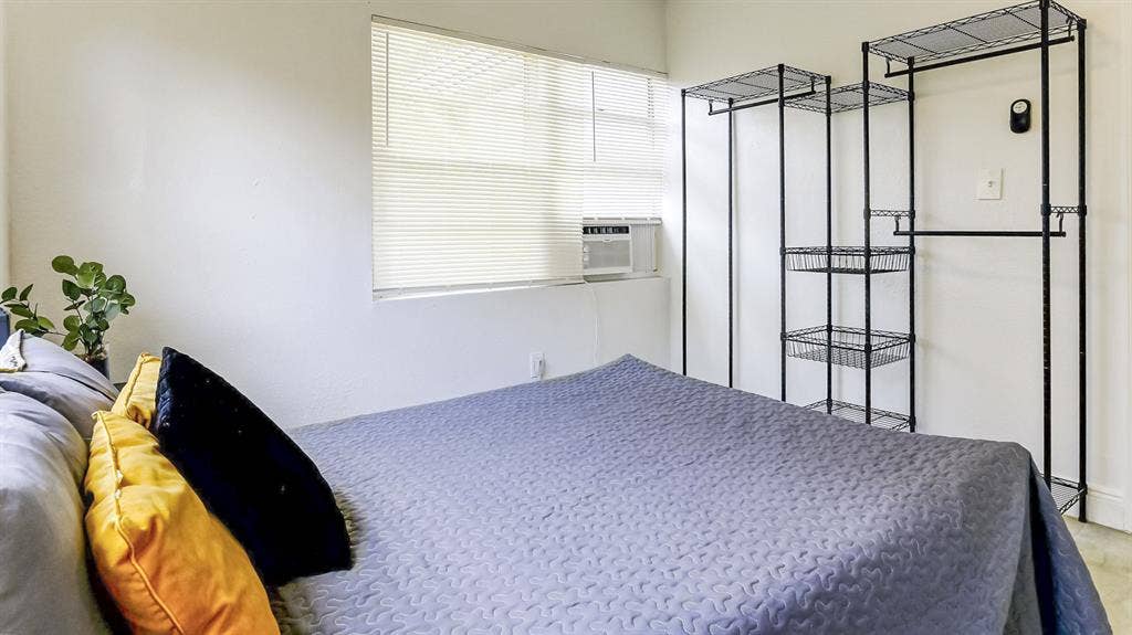9 BR in Tampa