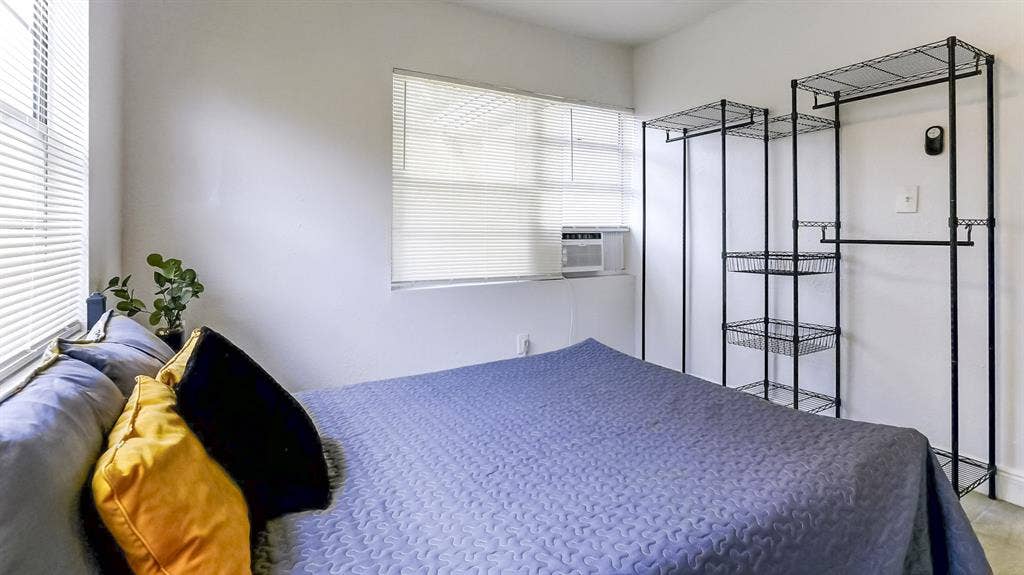 9 BR in Tampa