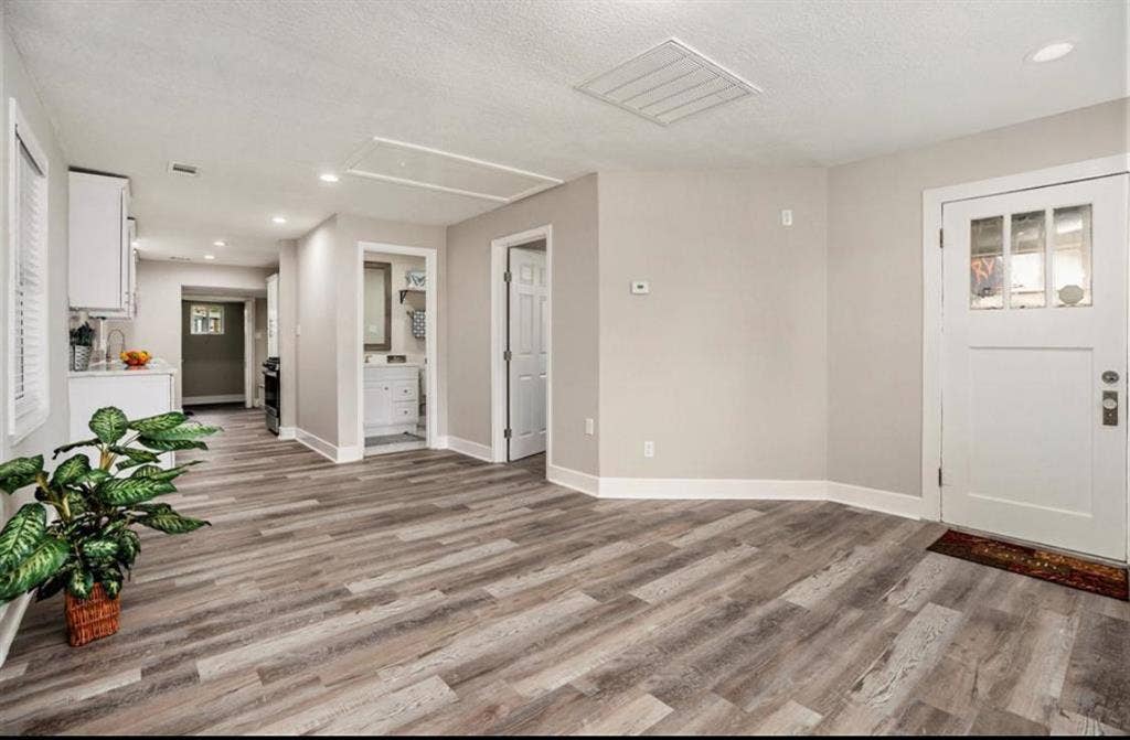 3 BR in Houston