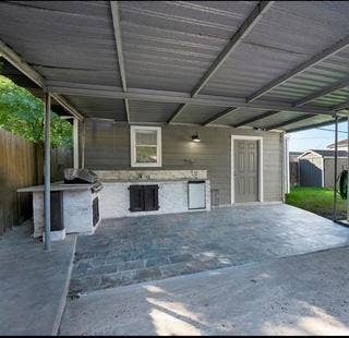 3 BR in Houston