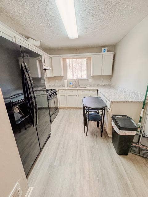 7 BR in Ellenwood