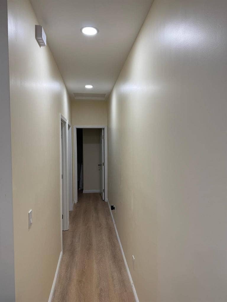 1 BR in Los Angeles