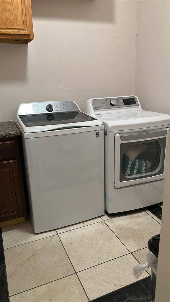 3 BR in Houston
