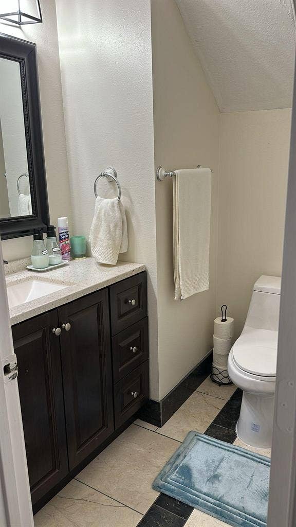 3 BR in Houston