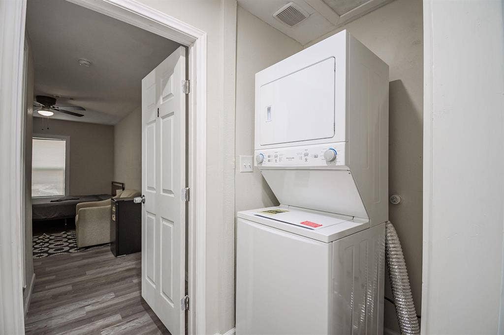 10 BR in Dallas