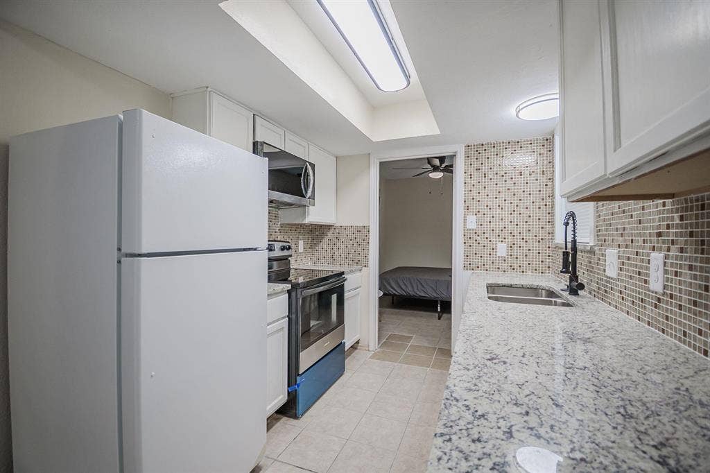 10 BR in Dallas
