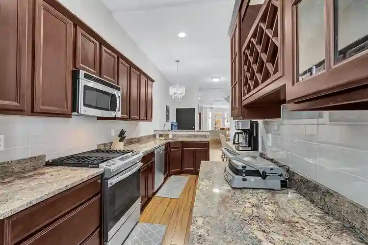 3 BR in Baltimore