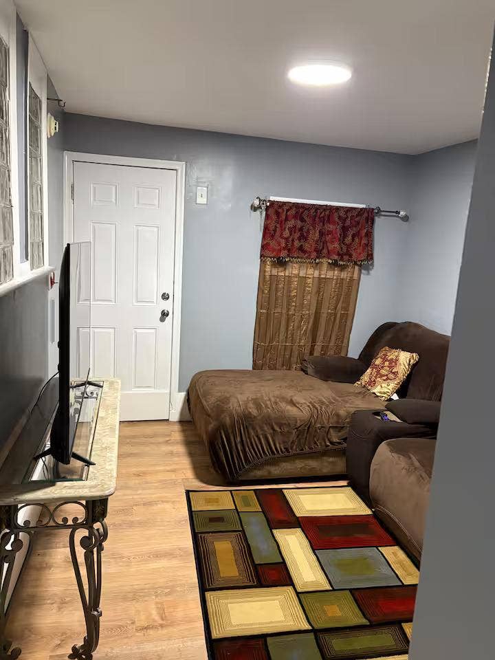 5 BR in Philadelphia