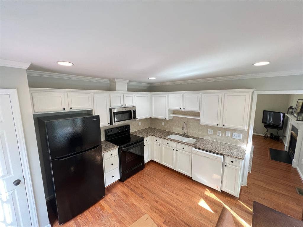 3 BR in Cary