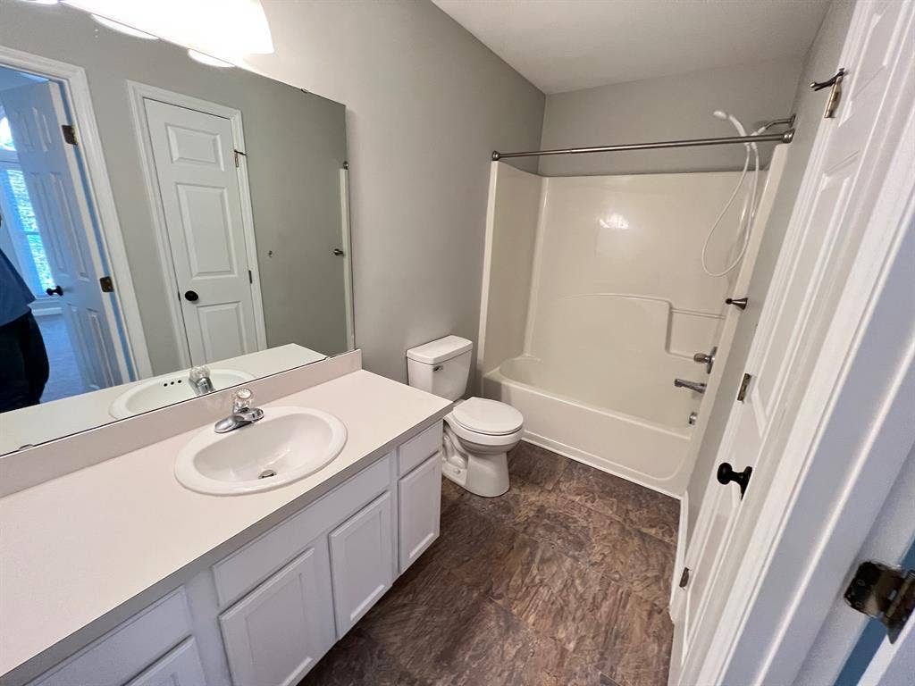 3 BR in Cary