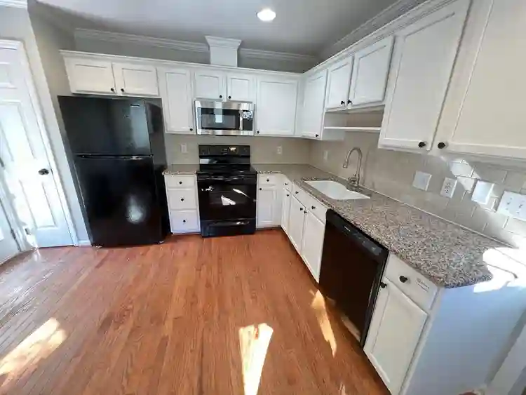 3 BR in Cary