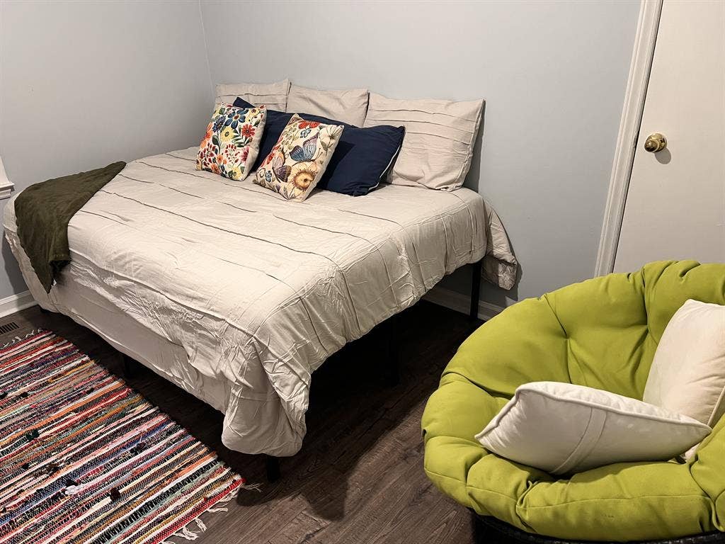 Furnished Room available