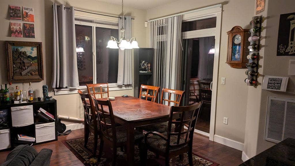 Bedroom in Williams, own bath+door