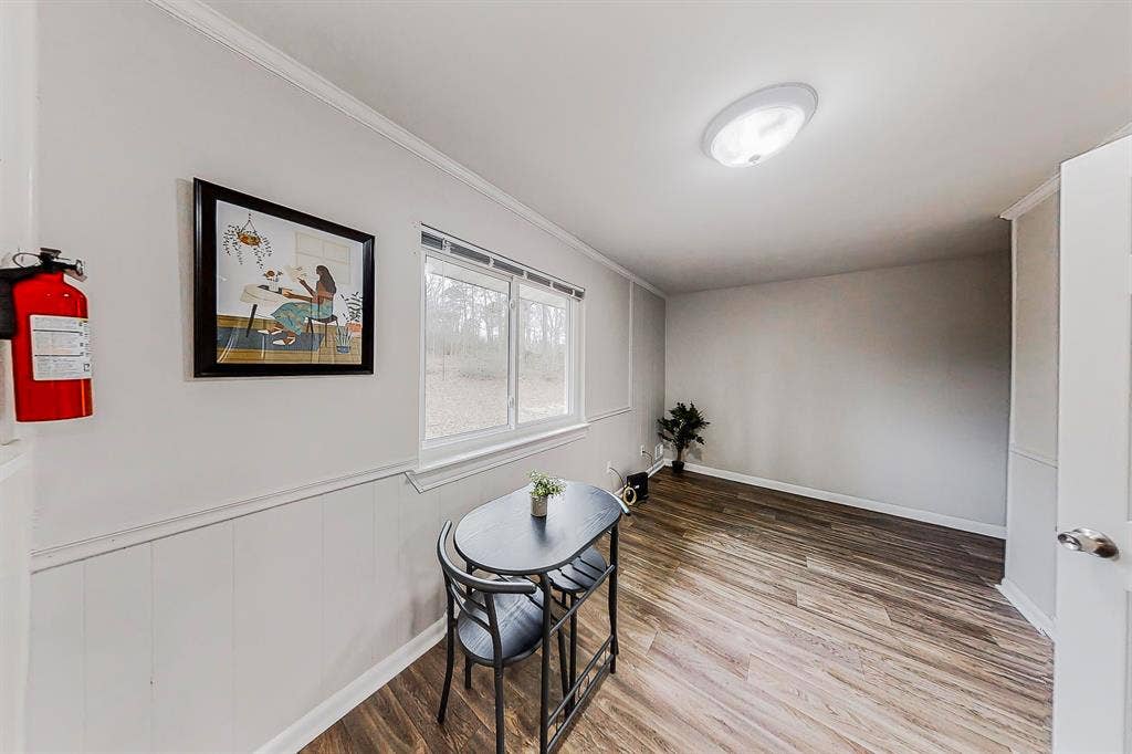 9 BR in Ellenwood