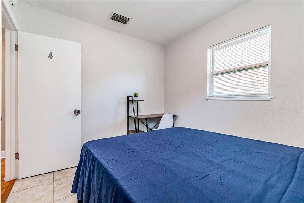 7 BR in Tampa