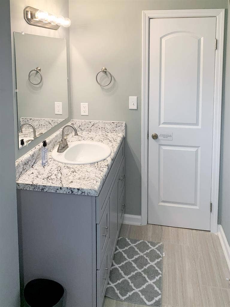 6 BR in Ellenwood