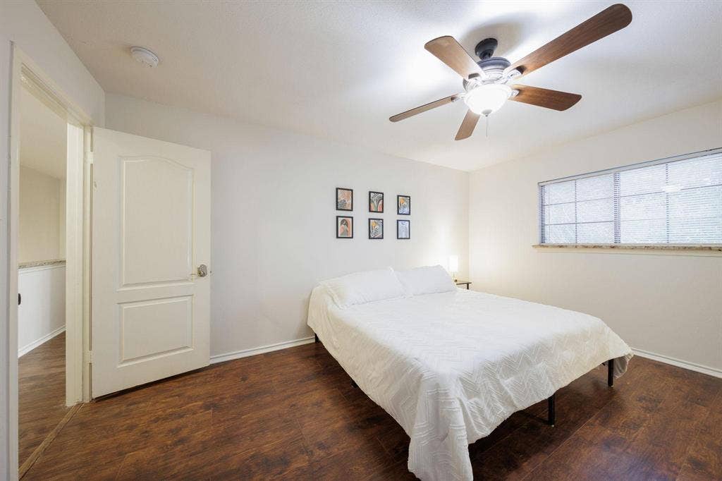 10 BR in Kyle