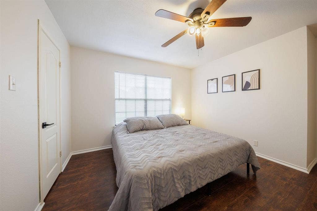 10 BR in Kyle