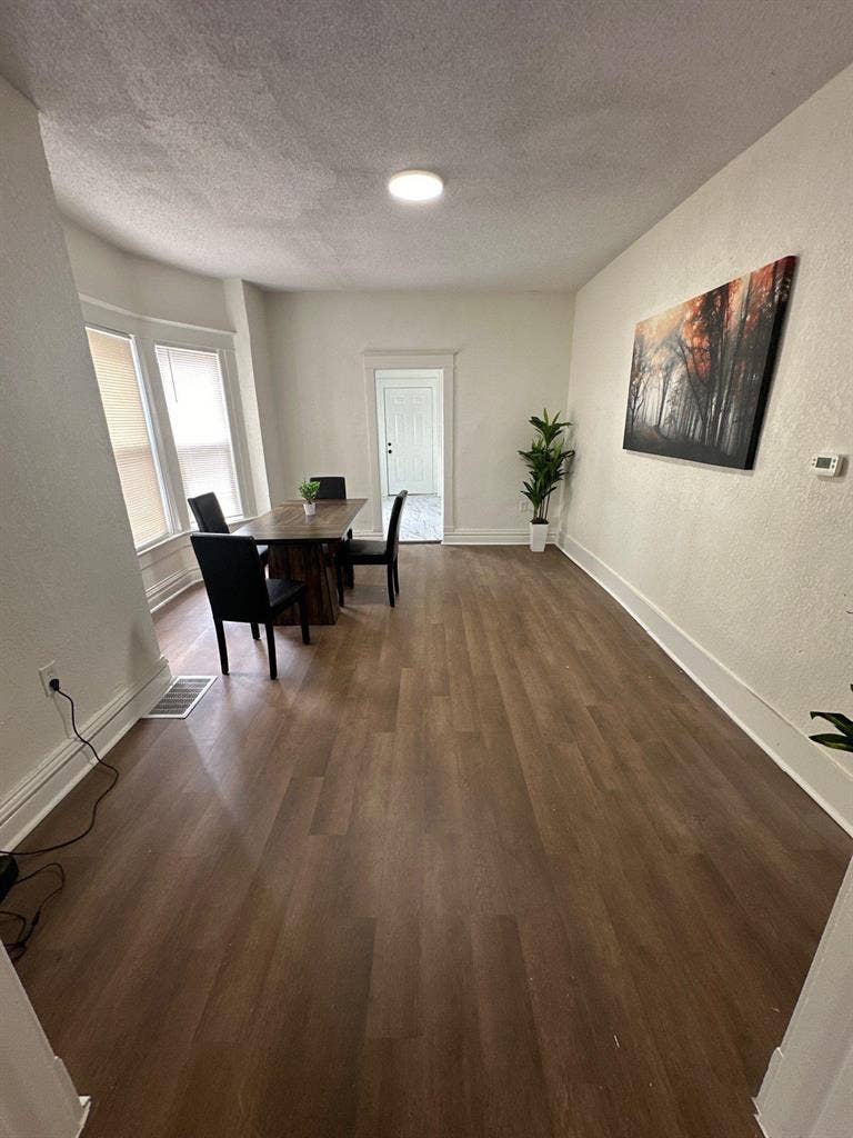 7 BR in Kansas City