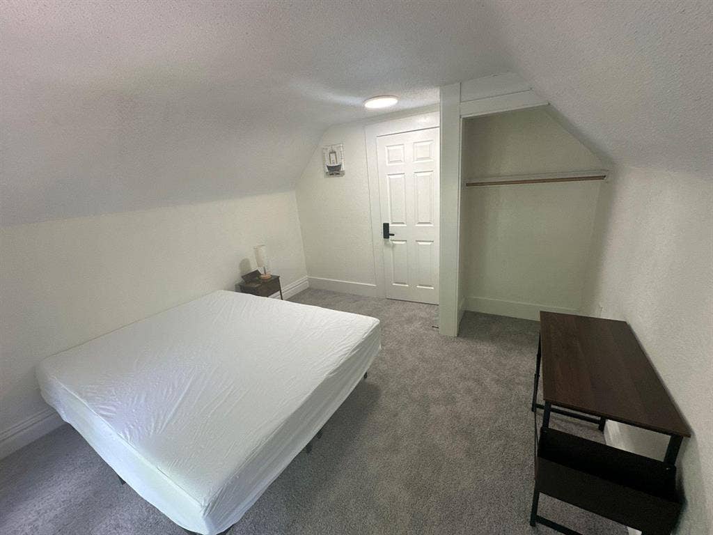 7 BR in Kansas City