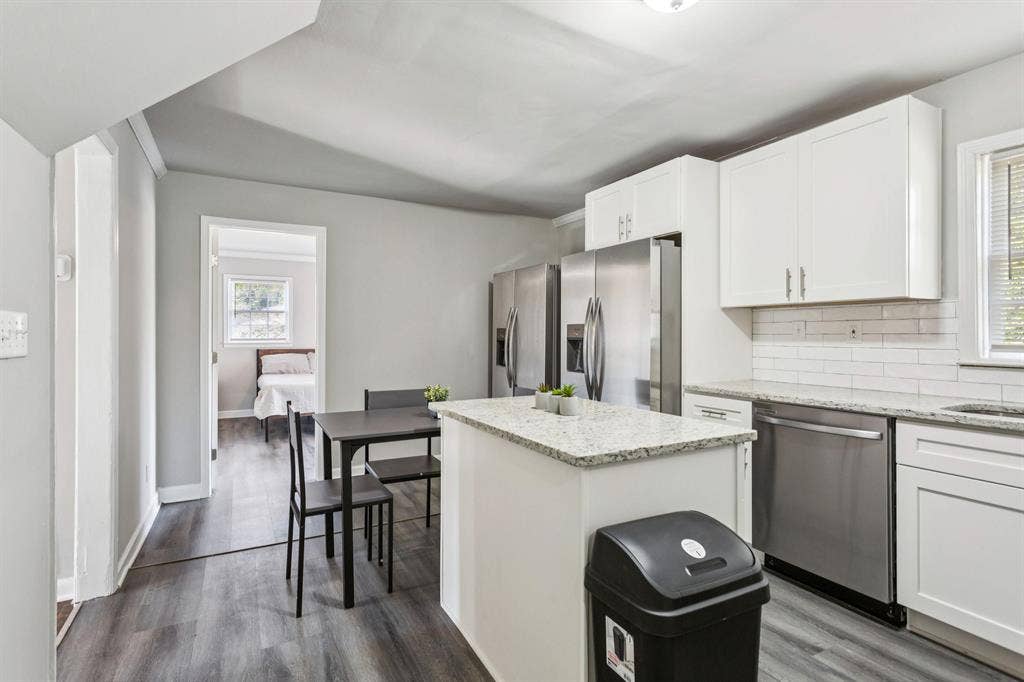 10 BR in Atlanta