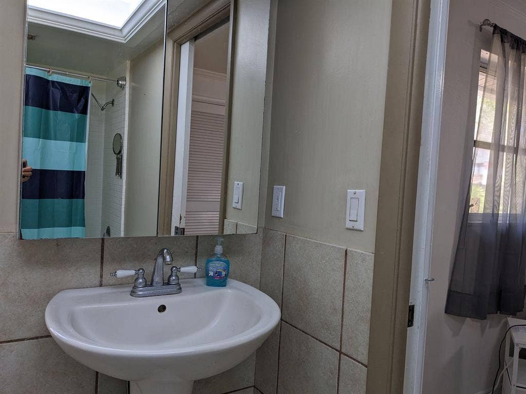 4 BR in Temple Terrace