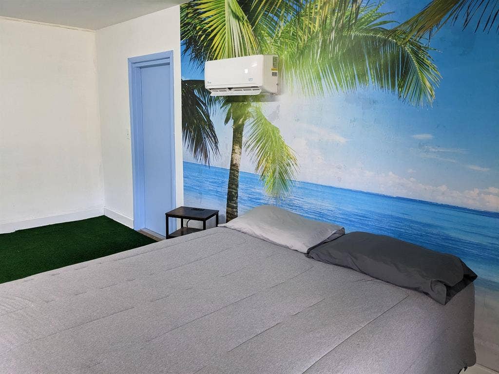 4 BR in Temple Terrace