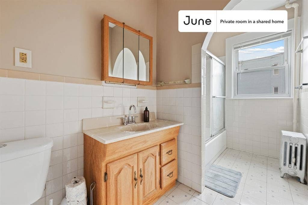4 BR in Boston