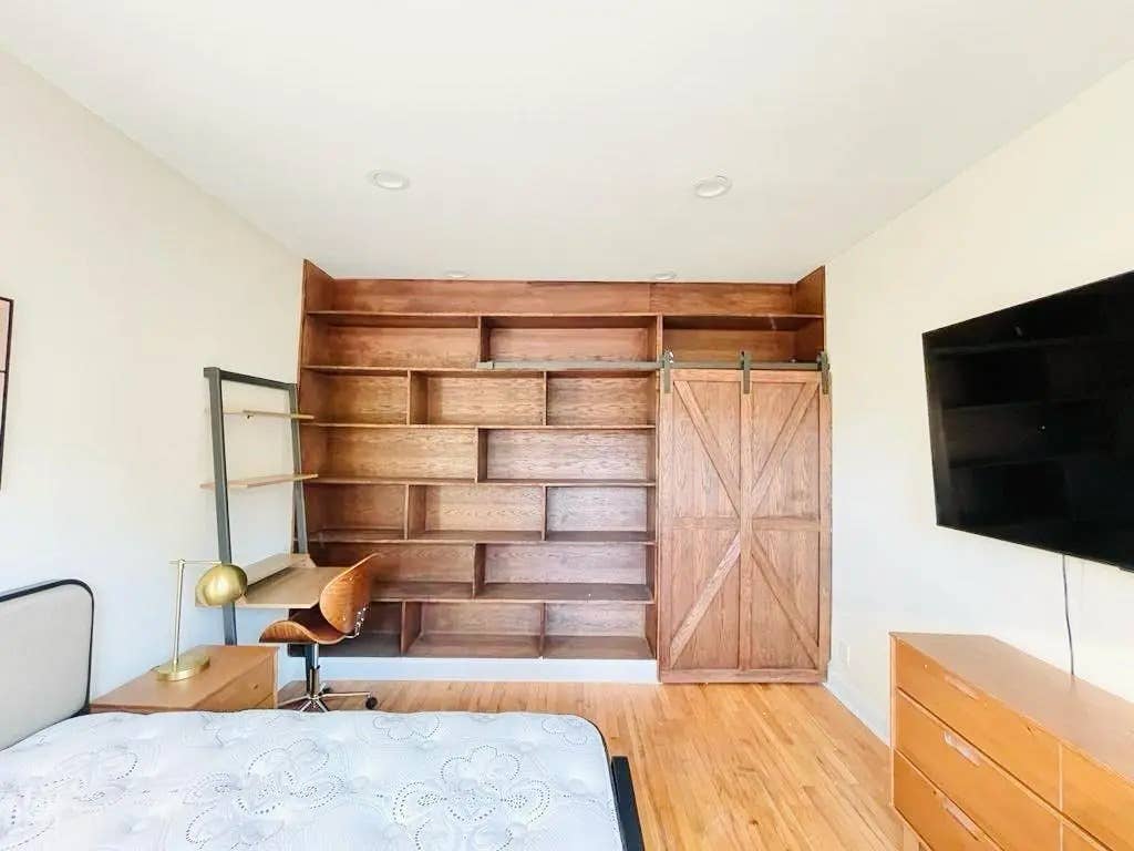Room for Student or Professional
