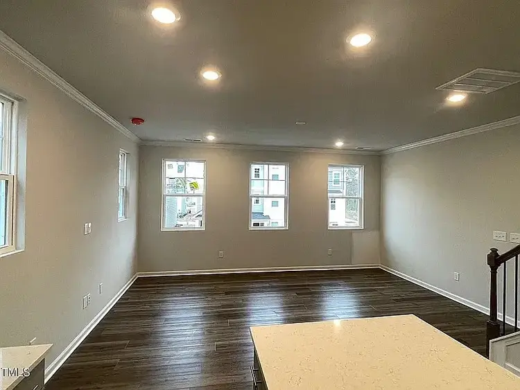 3 BR in Morrisville