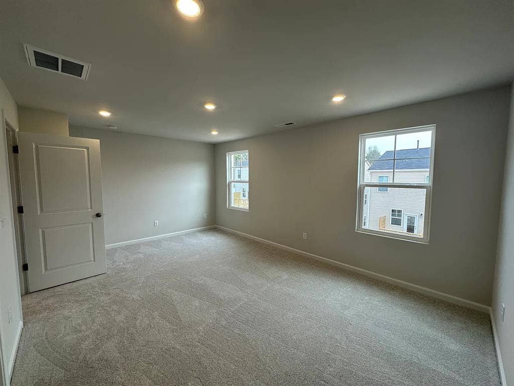 3 BR in Morrisville