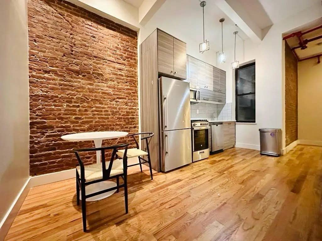Room for Student or Professional