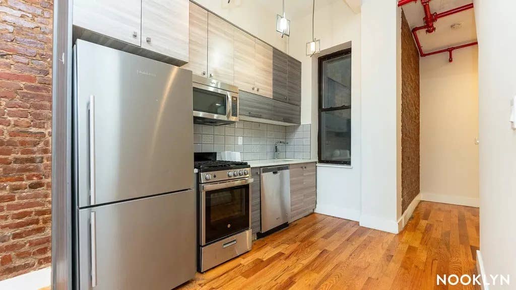 Room for Student or Professional
