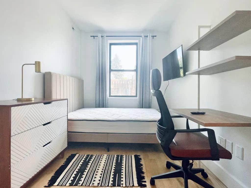 Furnished Room I 21min to Manhattan