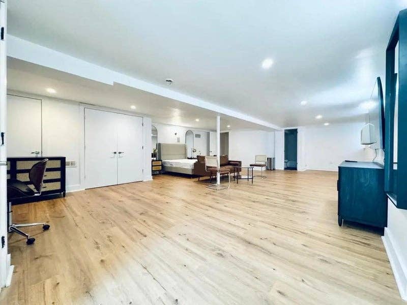 Room for Student or Professional