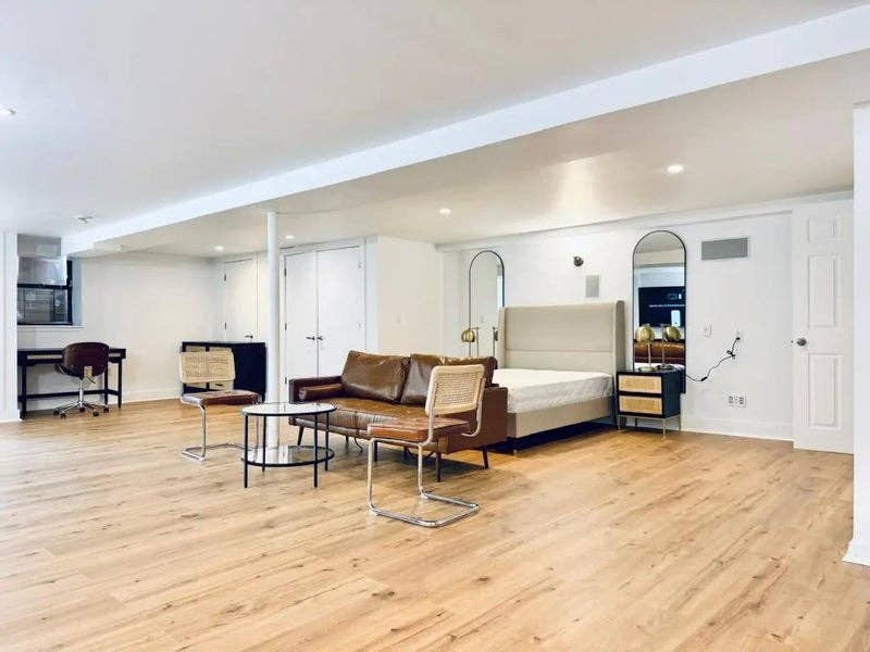 Room for Student or Professional