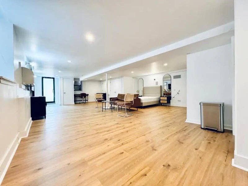 Room for Student or Professional