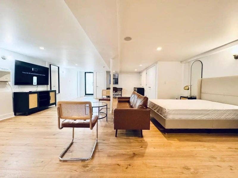 Room for Student or Professional