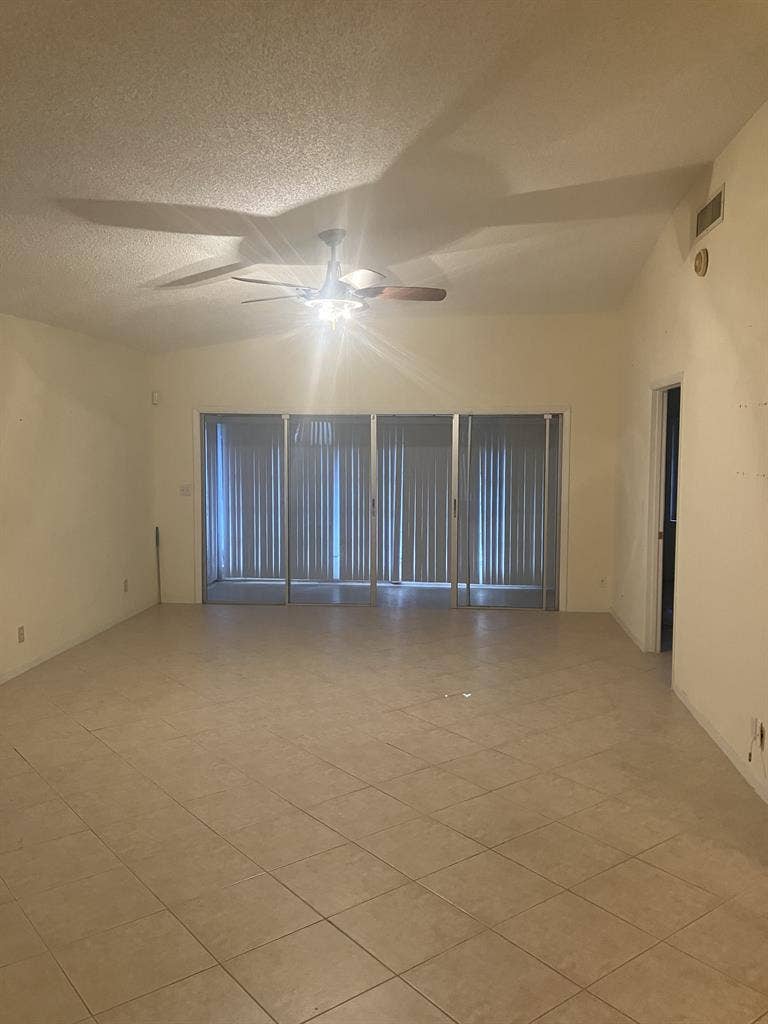 Condo Share